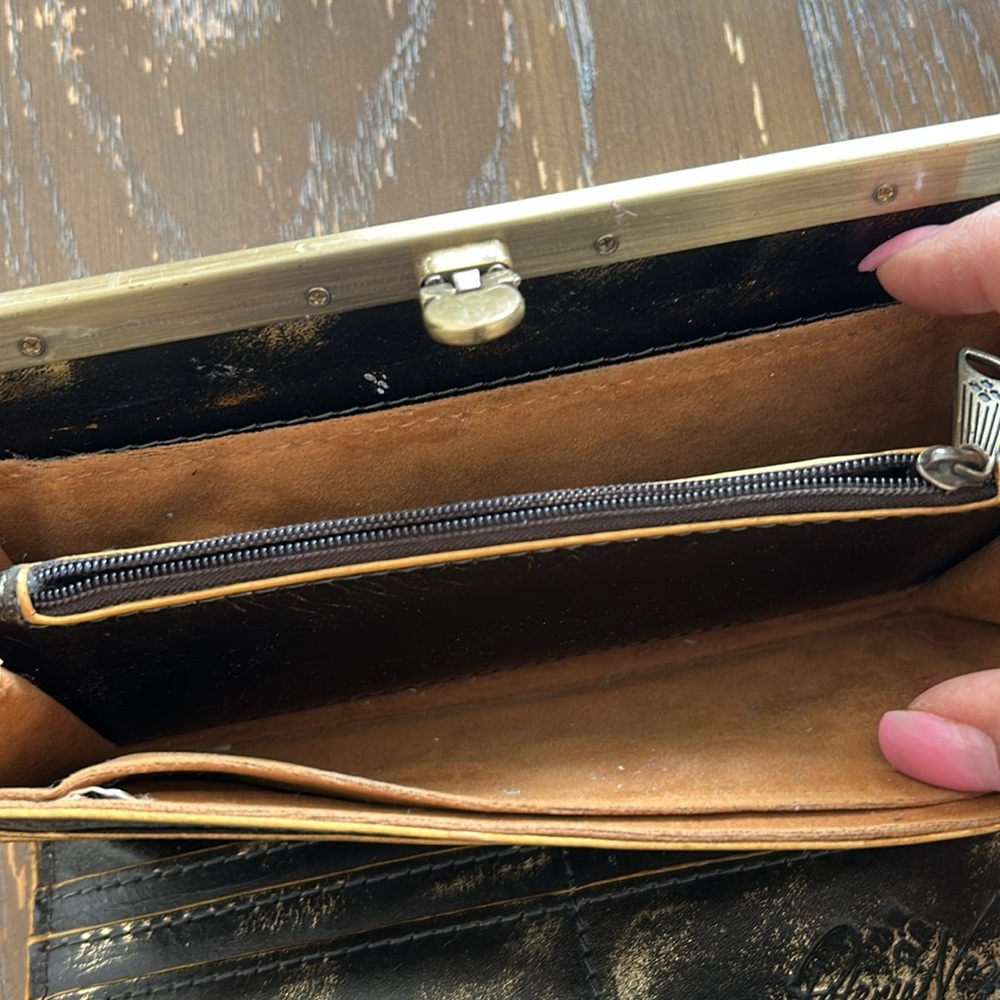 Patricia Nash Tooled Cauchy Wallet or clutch boho embossed metallic boho - Picture 6 of 10
